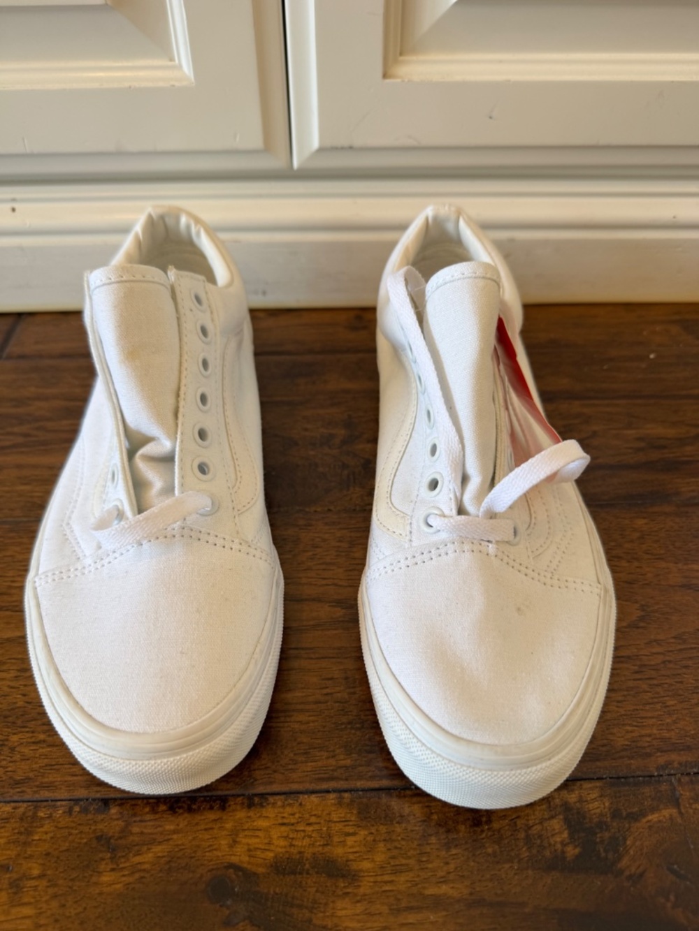 Vans Classic White Canvas Sneakers Size 7.5 Women NWT - Picture 4 of 5